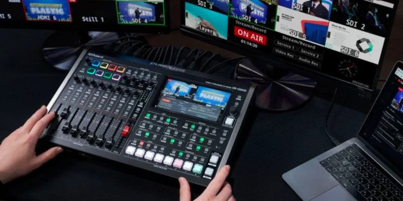 Roland's Professional A/V Division Adds VR-120HD Direct Streaming AV Mixer  – rAVe [PUBS]
