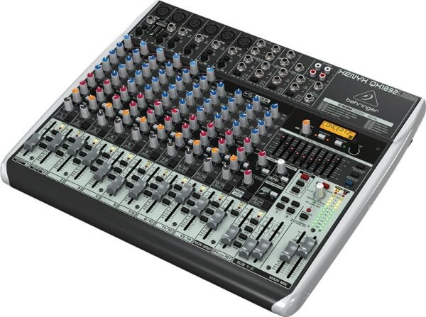 Behringer Xenyx X1832USB USB Mixer with Effects