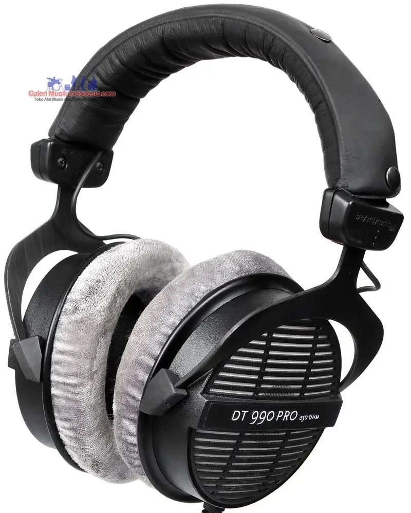 Beyerdynamic DT 990 Pro 250 ohm Open-back Studio Headphones