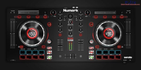 Numark Mixtrack Platinum 4-channel DJ Controller